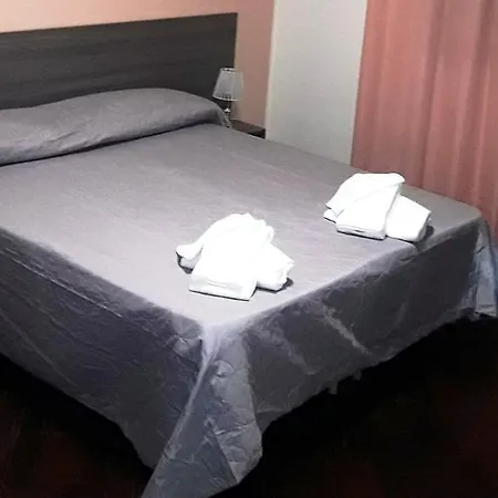 Athena Bed & Breakfast 3*
